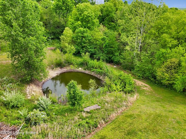 3070 Ashes Creek Ln, Bloomfield, KY 40008