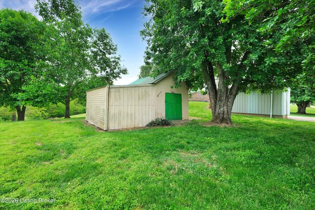 3070 Ashes Creek Ln, Bloomfield, KY 40008