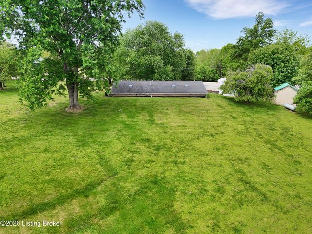 3070 Ashes Creek Ln, Bloomfield, KY 40008