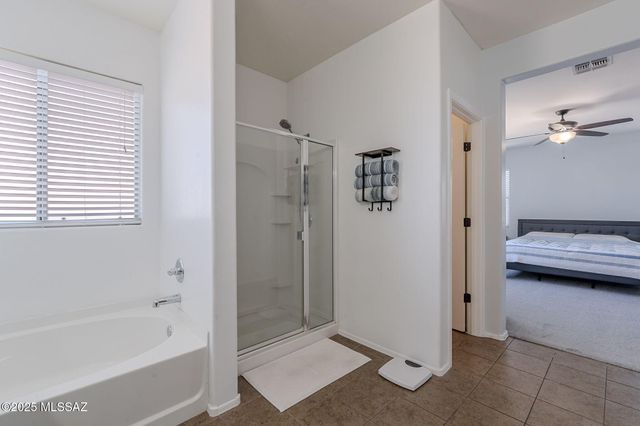 1090 E Lyle Canyon Drive, Sahuarita, AZ 85629