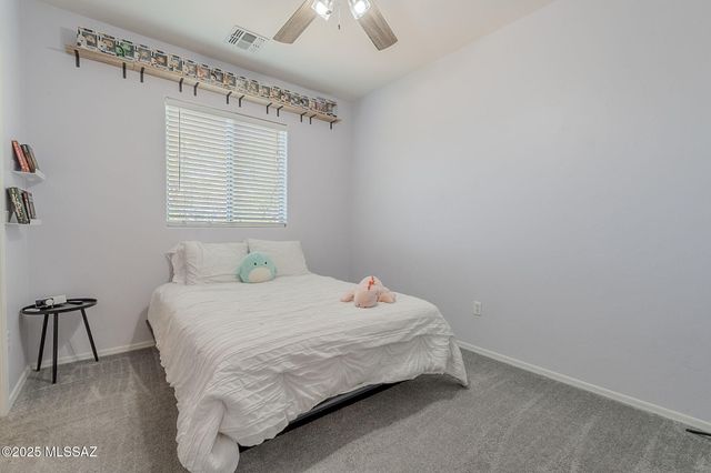 1090 E Lyle Canyon Drive, Sahuarita, AZ 85629