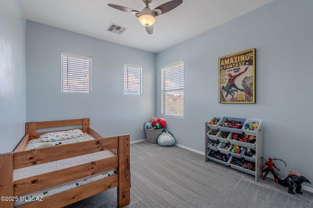 1090 E Lyle Canyon Drive, Sahuarita, AZ 85629