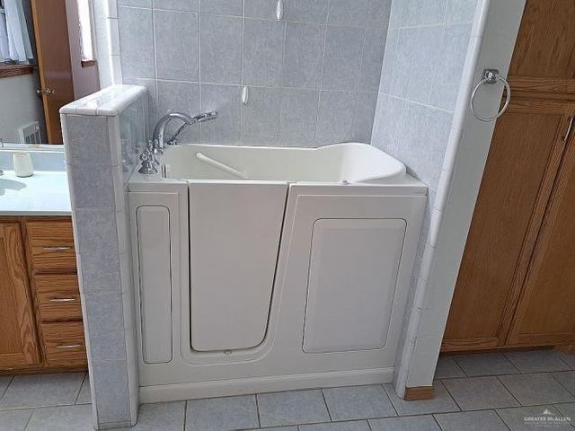 407 Saturn Street, Mission, TX 78572