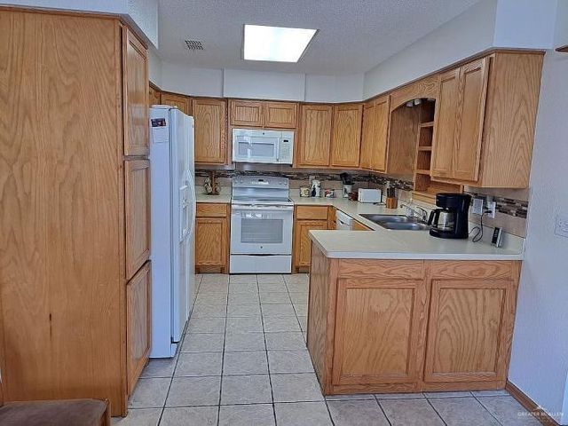 407 Saturn Street, Mission, TX 78572