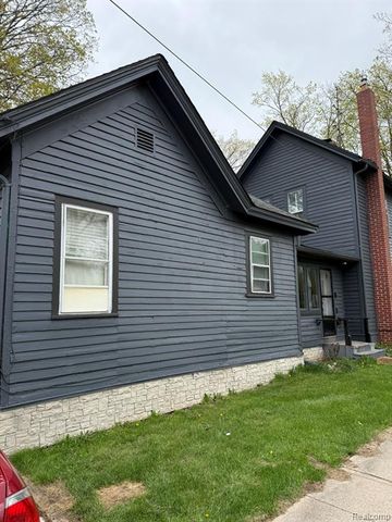 1138 W Oregon Street, Lapeer, MI 48446