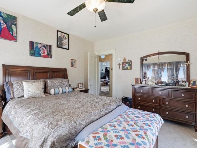 1504 Deane BOULEVARD, Racine, WI 53405