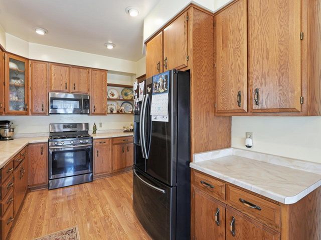 1504 Deane BOULEVARD, Racine, WI 53405