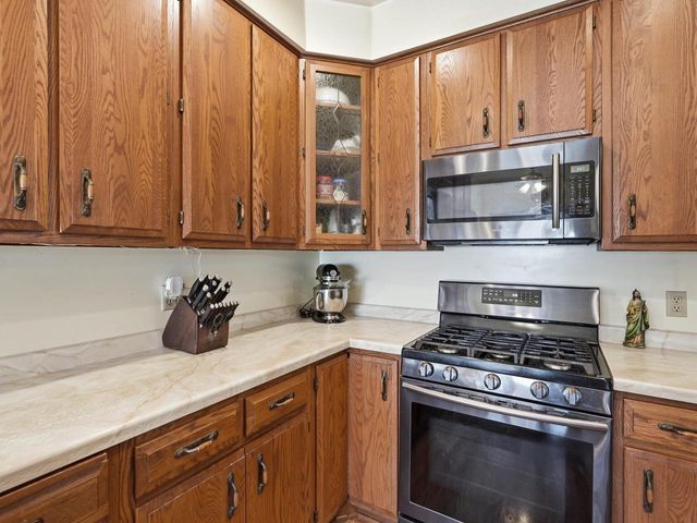 1504 Deane BOULEVARD, Racine, WI 53405