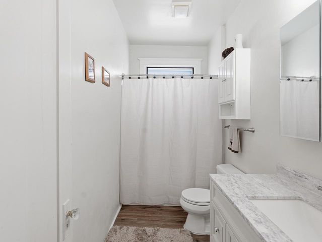 1504 Deane BOULEVARD, Racine, WI 53405