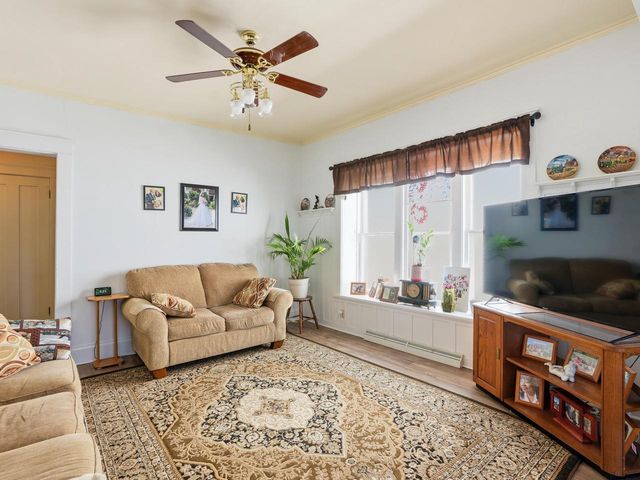 1504 Deane BOULEVARD, Racine, WI 53405