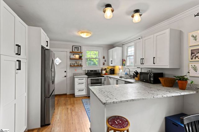 10 Keith Drive, Greenville, SC 29607