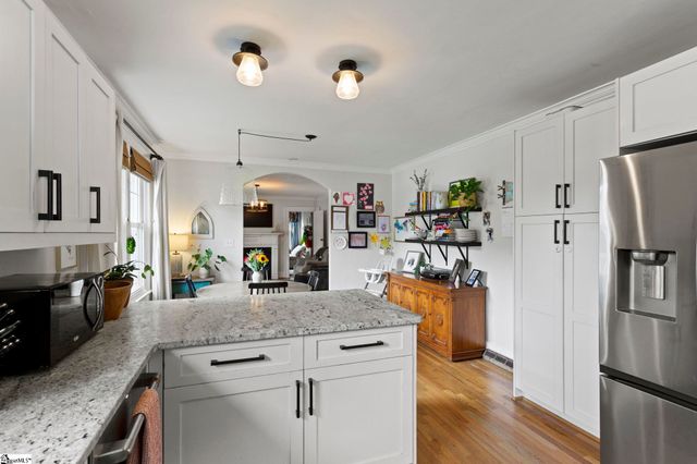 10 Keith Drive, Greenville, SC 29607