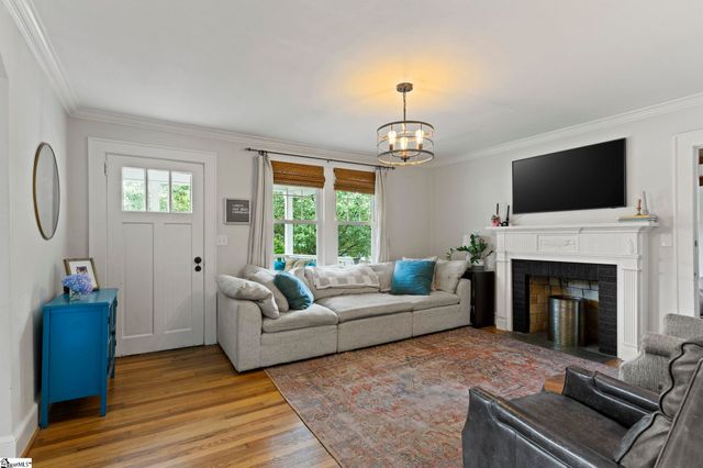 10 Keith Drive, Greenville, SC 29607