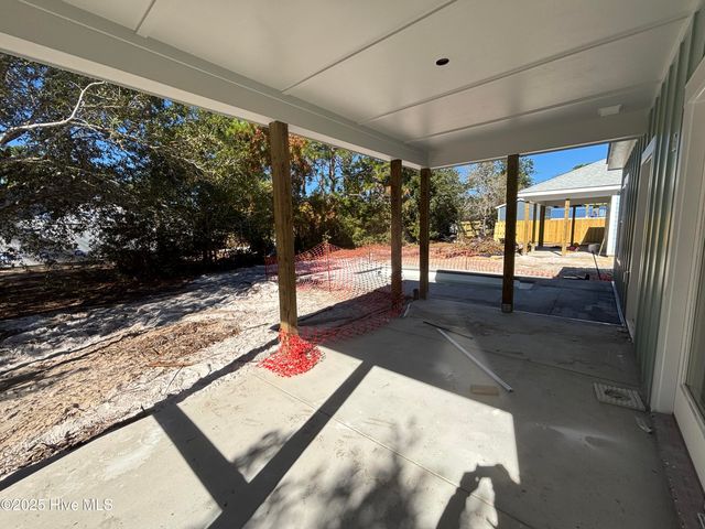 163 NW 4th Street, Oak Island, NC 28465