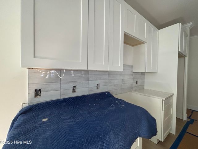 163 NW 4th Street, Oak Island, NC 28465