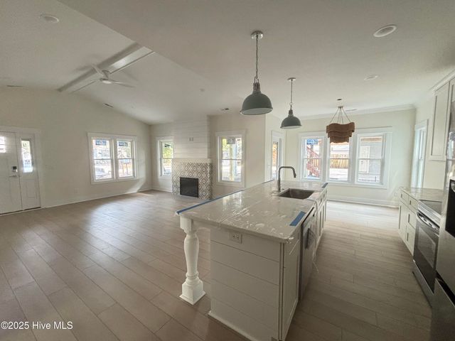 163 NW 4th Street, Oak Island, NC 28465