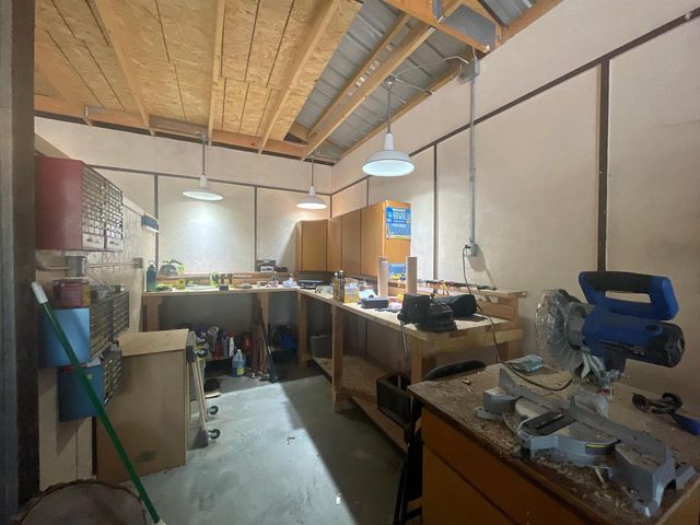 1094 10th Avenue, Hancock, WI 54943