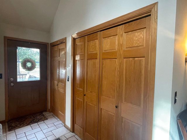 1094 10th Avenue, Hancock, WI 54943