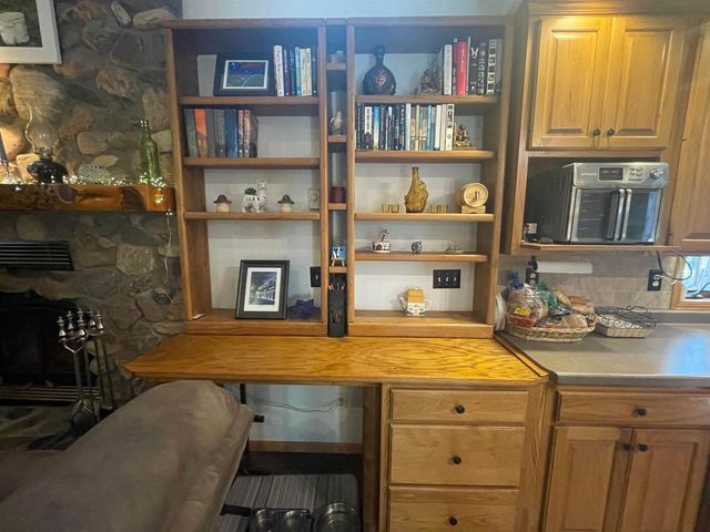 1094 10th Avenue, Hancock, WI 54943