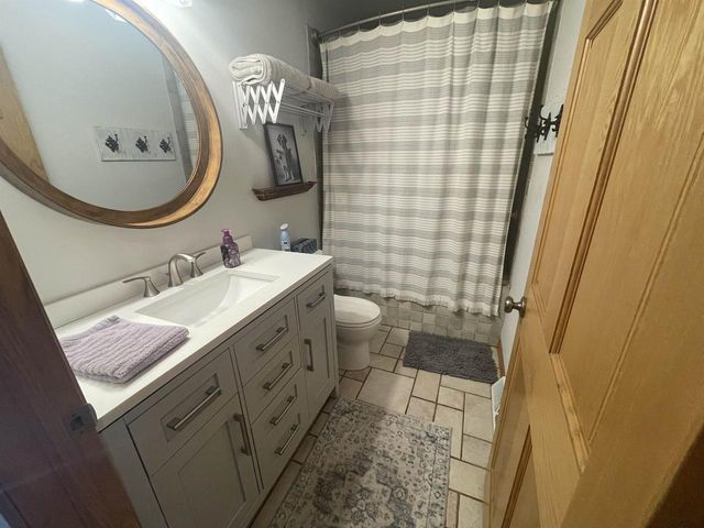 1094 10th Avenue, Hancock, WI 54943