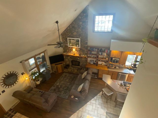 1094 10th Avenue, Hancock, WI 54943