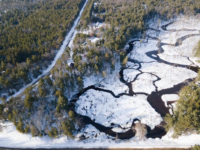 1094 10th Avenue, Hancock, WI 54943