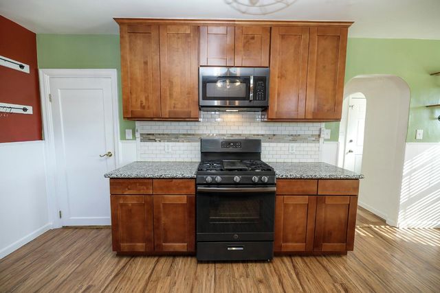 1705 Miller Ave, Modesto, CA 95354