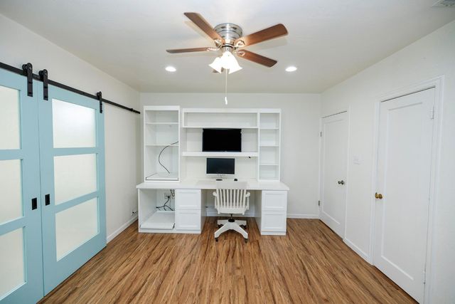 1705 Miller Ave, Modesto, CA 95354