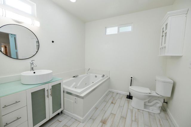 1705 Miller Ave, Modesto, CA 95354