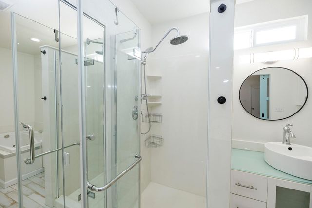 1705 Miller Ave, Modesto, CA 95354