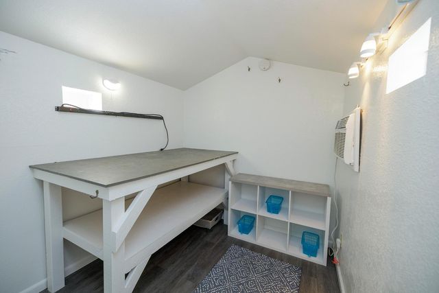 1705 Miller Ave, Modesto, CA 95354