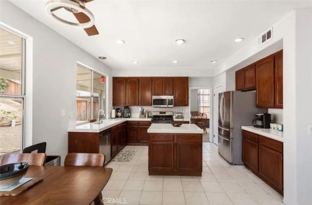 24128 Adams, Murrieta, CA 92562