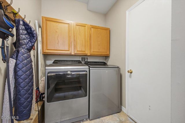 4 Wilshire Boulevard, Saratoga Springs, Outside, NY 12866