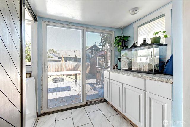 2327 Harrison Avenue, Everett, WA 98201