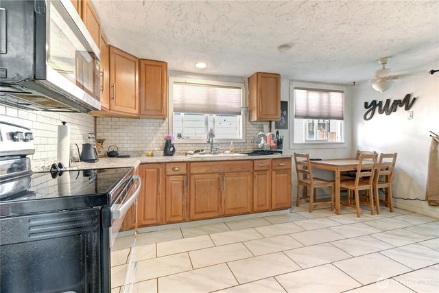 2327 Harrison Avenue, Everett, WA 98201