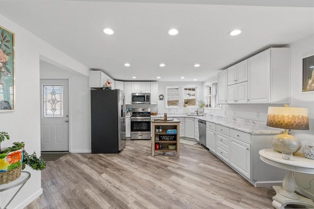 1201 W Conant Street, Portage, WI 53901