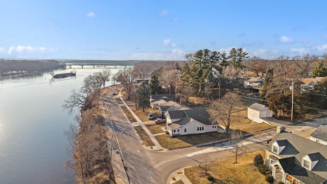 1201 W Conant Street, Portage, WI 53901