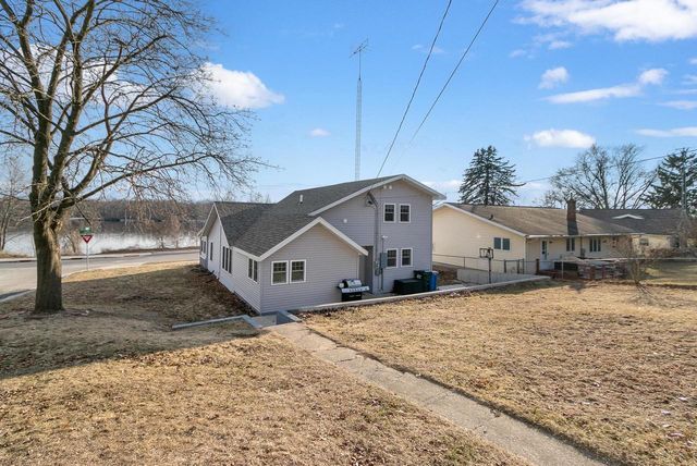 1201 W Conant Street, Portage, WI 53901