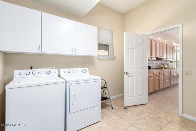 5117 W Desert Eagle Circle, Marana, AZ 85658