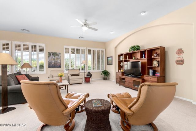 5117 W Desert Eagle Circle, Marana, AZ 85658