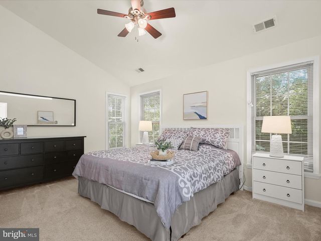 18 PARK VISTA CT, Silver Spring, MD 20906