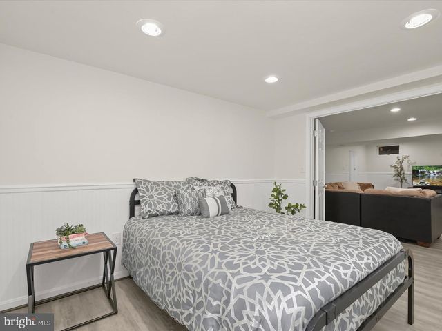 18 PARK VISTA CT, Silver Spring, MD 20906
