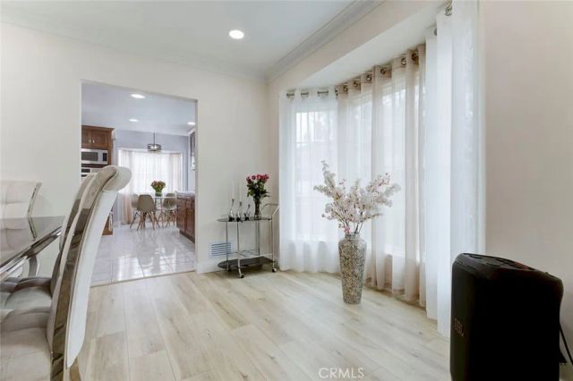 15556 Valerio, Van Nuys, CA 91406