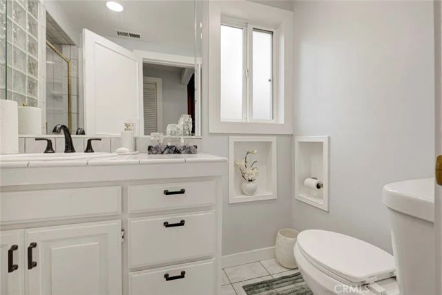15556 Valerio, Van Nuys, CA 91406