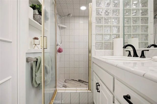 15556 Valerio, Van Nuys, CA 91406