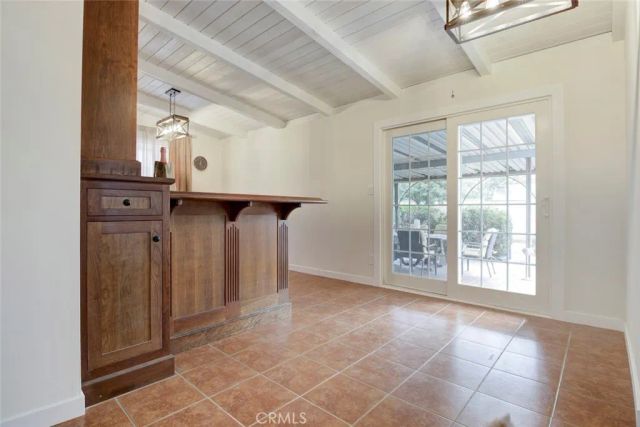 15556 Valerio, Van Nuys, CA 91406