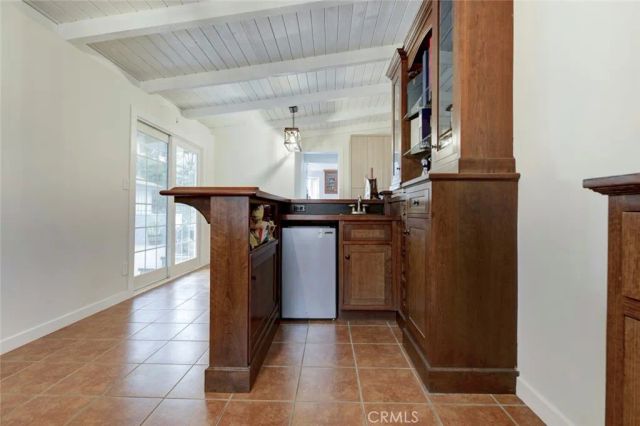 15556 Valerio, Van Nuys, CA 91406