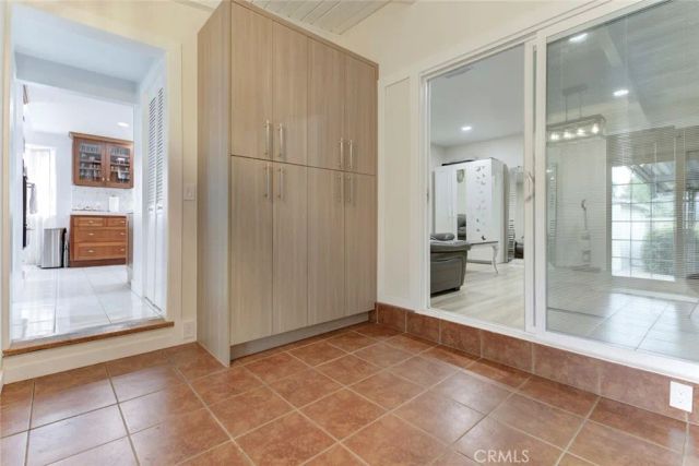 15556 Valerio, Van Nuys, CA 91406