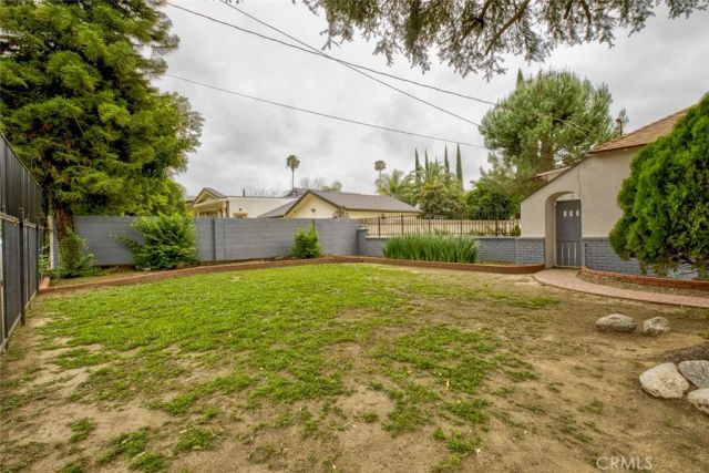 15556 Valerio, Van Nuys, CA 91406