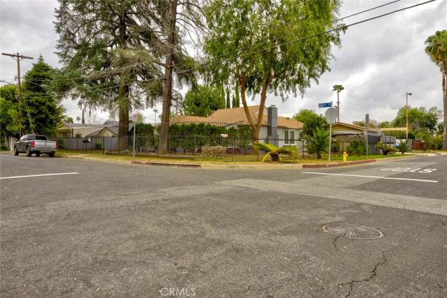 15556 Valerio, Van Nuys, CA 91406
